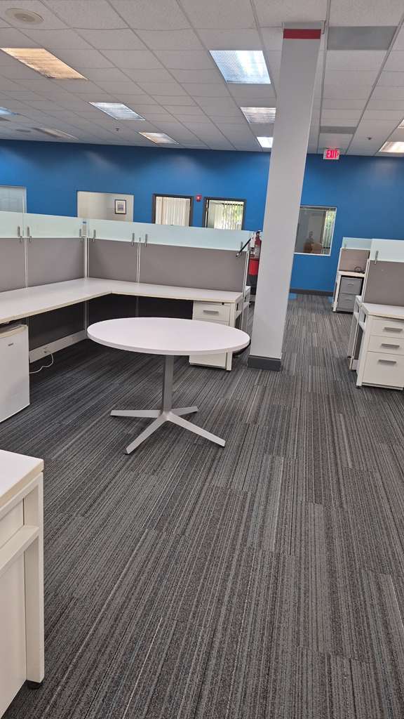 WhatsApp Image 2025-12-17 at 23.25.33